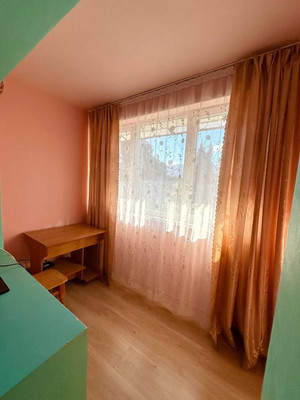 Продам двухкомнатную (2-комн.) квартиру, Пионерская ул, 17, Алушта г
