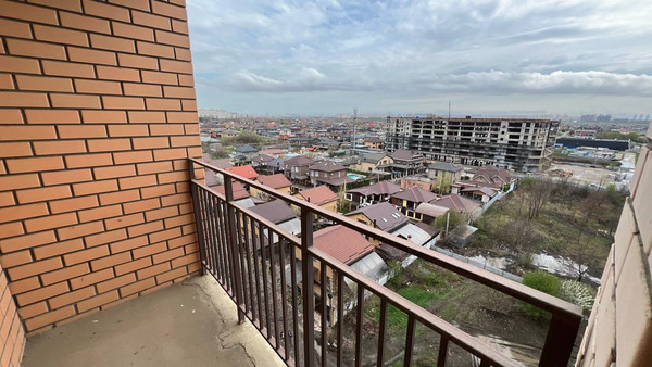 Продам трехкомнатную (3-комн.) квартиру, Степная ул, 1к1, Краснодар г