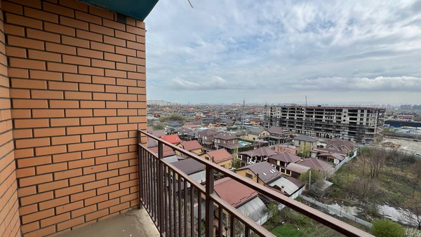Продам трехкомнатную (3-комн.) квартиру, Степная ул, 1к1, Краснодар г