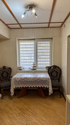 Продам трехкомнатную (3-комн.) квартиру, Ватутина ул, 10, Нальчик г