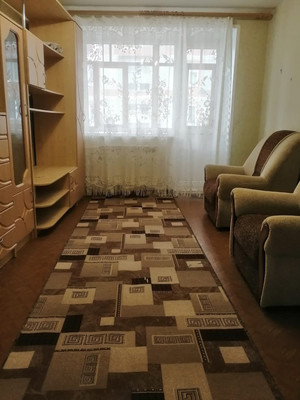 Продам двухкомнатную (2-комн.) квартиру, Генерала Горбатова ул, 17, Иваново г
