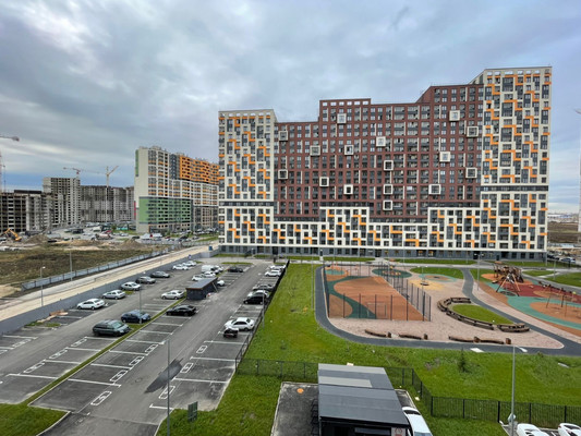 Продам двухкомнатную (2-комн.) квартиру, Первых ул, 4к5, Новосаратовка д