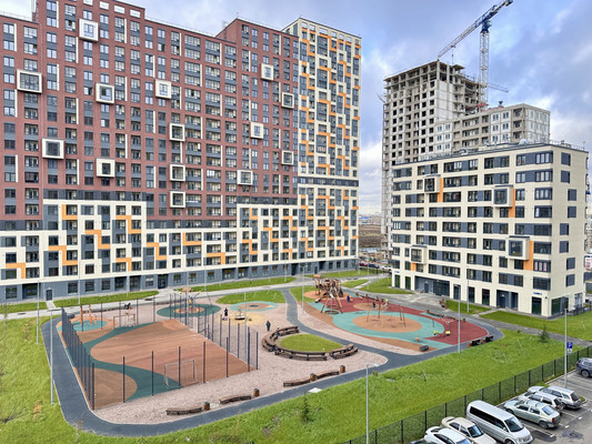 Продам двухкомнатную (2-комн.) квартиру, Первых ул, 4к5, Новосаратовка д