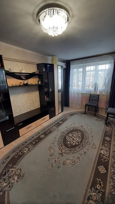 Продам трехкомнатную (3-комн.) квартиру, Франко ул, 9, Саки г