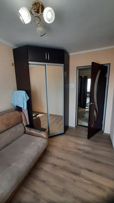 Продам трехкомнатную (3-комн.) квартиру, Франко ул, 9, Саки г
