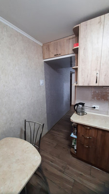 Продам трехкомнатную (3-комн.) квартиру, Франко ул, 9, Саки г
