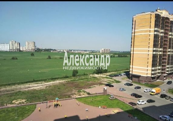 Продам однокомнатную (1-комн.) квартиру, Воронцовский б-р, 17, Мурино п