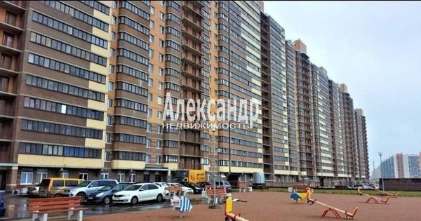 Продам однокомнатную (1-комн.) квартиру, Воронцовский б-р, 17, Мурино п