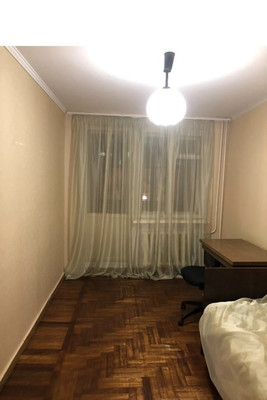 Продам трехкомнатную (3-комн.) квартиру, Декабристов ул, 14, Симферополь г