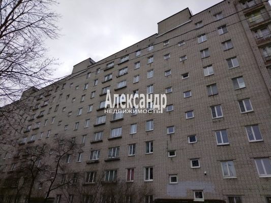 Продам двухкомнатную (2-комн.) квартиру, Кингисеппское ш, 8, Красное Село г