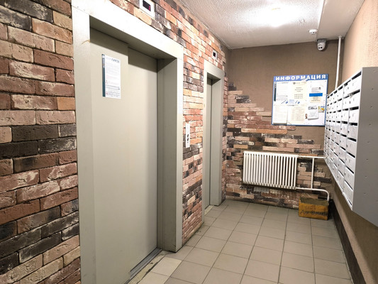 Продам двухкомнатную (2-комн.) квартиру, Колхозная ул, 20, Услонь д