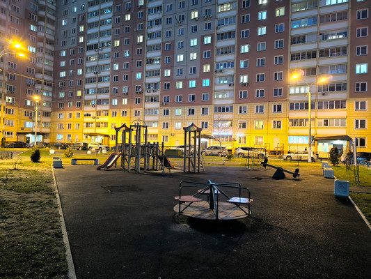 Продам двухкомнатную (2-комн.) квартиру, Колхозная ул, 20, Услонь д
