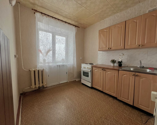 Продам однокомнатную (1-комн.) квартиру, Вагоностроителей пр-кт, 30, Нижний Тагил г
