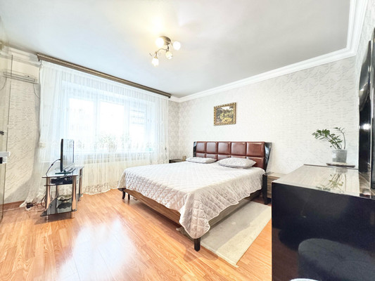 Продам двухкомнатную (2-комн.) квартиру, Мусова ул, 33, Нальчик г