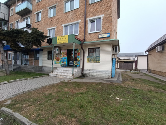 Продам торговое помещение 42,7 м2, Ленина ул, 79, Нарткала г