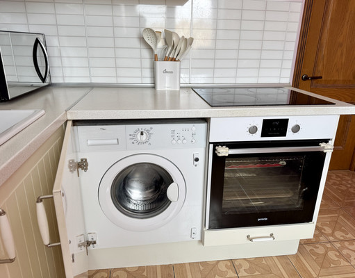 Продам трехкомнатную (3-комн.) квартиру, Молодежная ул, 27, Речицы с