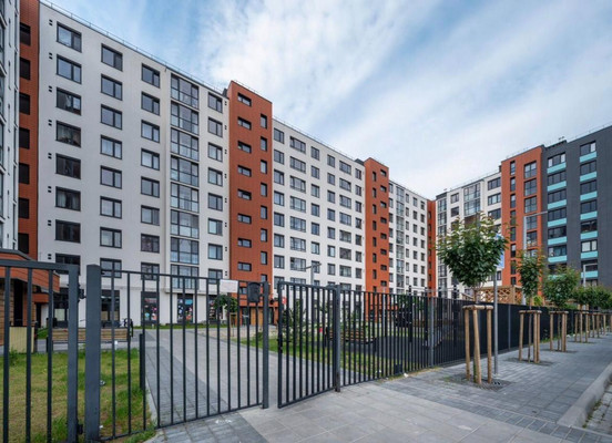 Продам двухкомнатную (2-комн.) квартиру (долевое), Батальная ул, Калининград г