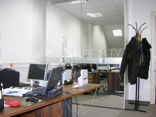 Продам офисное помещение 888,7 м2, Ильинка ул, 4, Москва г