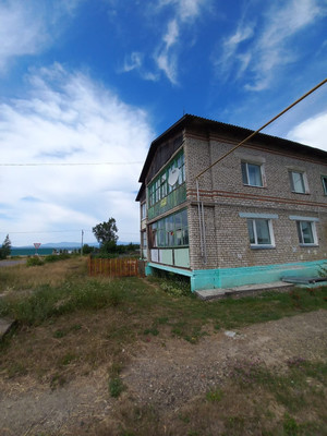 Продам двухкомнатную (2-комн.) квартиру, Железнодорожная ул, 9, Ягодный п