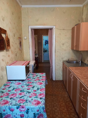 Продам двухкомнатную (2-комн.) квартиру, Железнодорожная ул, 9, Ягодный п