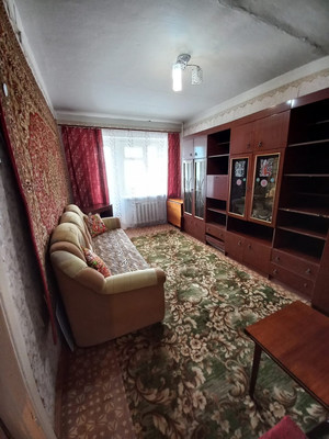 Продам двухкомнатную (2-комн.) квартиру, Железнодорожная ул, 9, Ягодный п