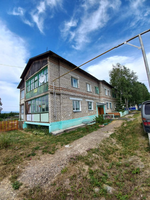Продам двухкомнатную (2-комн.) квартиру, Железнодорожная ул, 9, Ягодный п