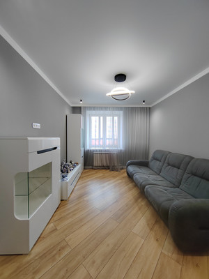 Продам двухкомнатную (2-комн.) квартиру, Маршрутная ул, 17к1, Казань г
