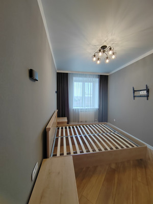 Продам двухкомнатную (2-комн.) квартиру, Маршрутная ул, 17к1, Казань г