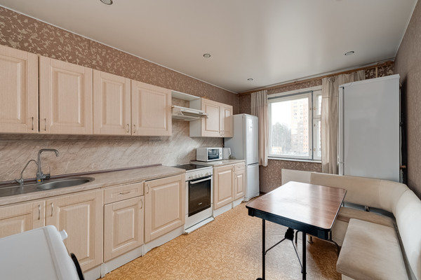 Продам трехкомнатную (3-комн.) квартиру, Мичурина ул, 27/1, Королев г