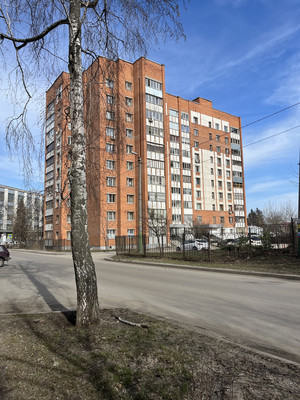Продам трехкомнатную (3-комн.) квартиру, Пролетарская ул, 4, Пенза г