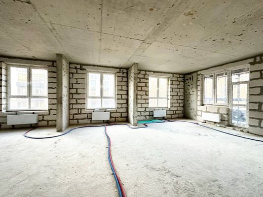 Продам трехкомнатную (3-комн.) квартиру, МКАД 27 км, 2, Ближние Прудищи д