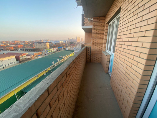 Продам двухкомнатную (2-комн.) квартиру, Российская ул, 337, Краснодар г