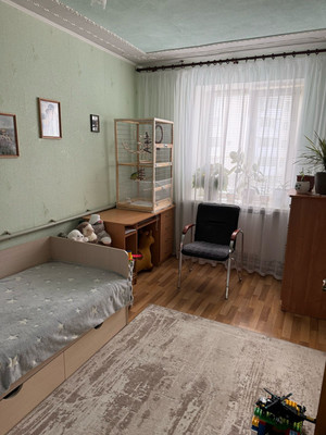 Продам трехкомнатную (3-комн.) квартиру, Строительная ул, 3, Саки г
