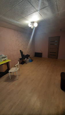 Продам двухкомнатную (2-комн.) квартиру, Ленина ул, 29, Саки г