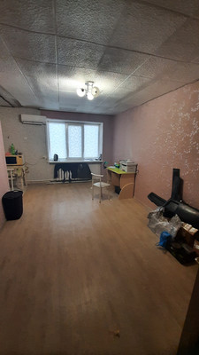 Продам двухкомнатную (2-комн.) квартиру, Ленина ул, 29, Саки г