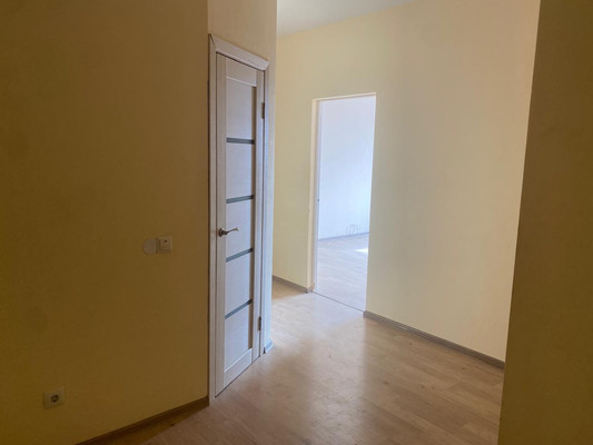 Продам однокомнатную (1-комн.) квартиру, им. Александра Покрышкина ул, 2к2, Краснодар г