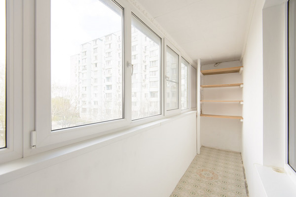 Продам двухкомнатную (2-комн.) квартиру, Северный массив мкр, 10, Батайск г