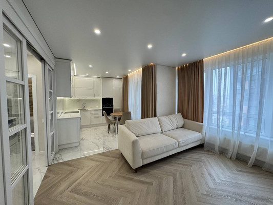 Продам трехкомнатную (3-комн.) квартиру, Доломановский пер, 19, Ростов-на-Дону г