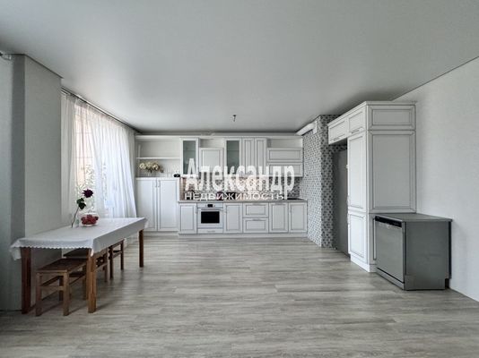 Продам трехкомнатную (3-комн.) квартиру, Гжатская ул, 22к3, Санкт-Петербург г
