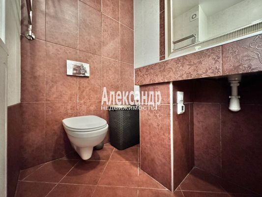 Продам трехкомнатную (3-комн.) квартиру, Гжатская ул, 22к3, Санкт-Петербург г