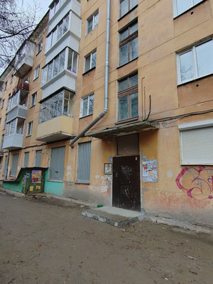 Продам двухкомнатную (2-комн.) квартиру, Дзержинского пр-кт, 57, Нижний Тагил г