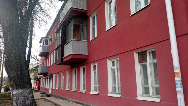 Продам двухкомнатную (2-комн.) квартиру, Донбасская ул, 20, Воронеж г
