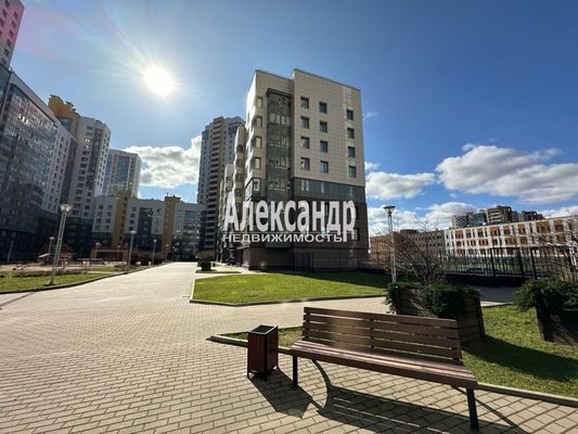 Продам двухкомнатную (2-комн.) квартиру, Среднерогатская ул, 9, Санкт-Петербург г