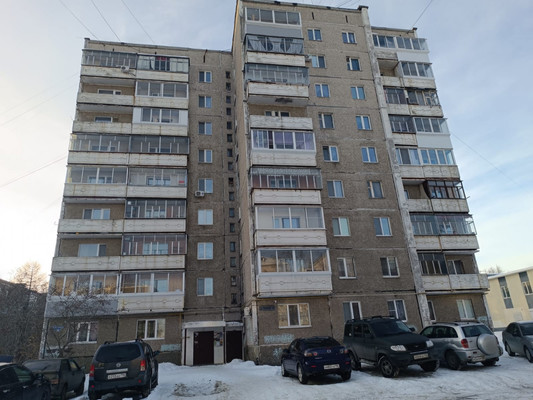 Продам однокомнатную (1-комн.) квартиру, Окунева ул, 18, Нижний Тагил г