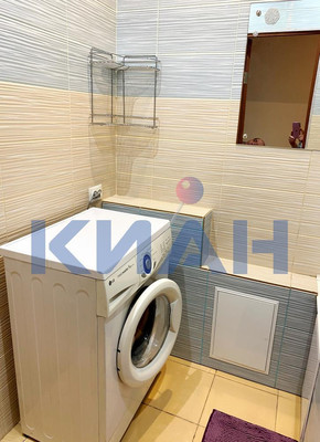 Продам двухкомнатную (2-комн.) квартиру, Мичурина ул, 53, Красноярск г
