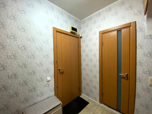 Продам однокомнатную (1-комн.) квартиру, Академика Челомея ул, 8к2, Москва г