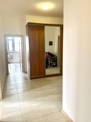Продам трехкомнатную (3-комн.) квартиру, Береговой проезд, 1А, Москва г