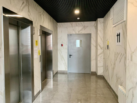 Продам трехкомнатную (3-комн.) квартиру, Береговой проезд, 1А, Москва г