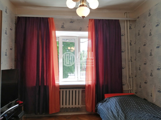 Продам двухкомнатную (2-комн.) квартиру, Энтузиастов ш, 100к4, Москва г