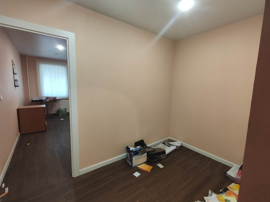Продам многокомнатную квартиру, Комендантский пр-кт, 31к5, Санкт-Петербург г